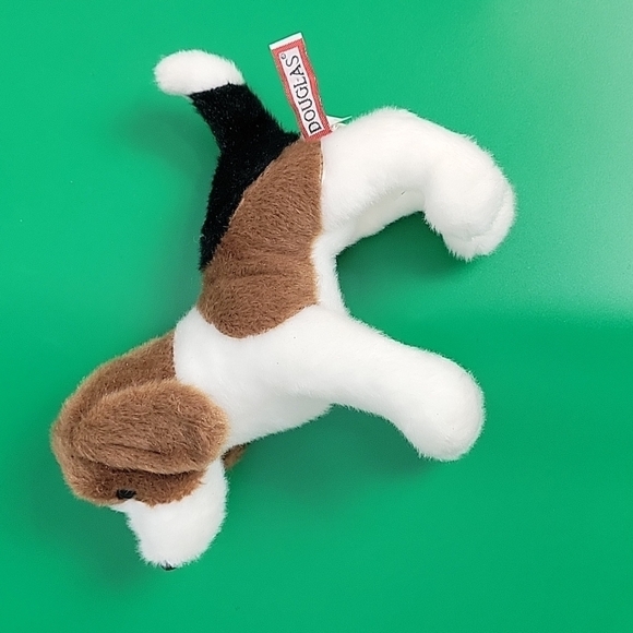 DOUGLAS stuffed beagle small plush dog cuddle toy 3994 Brown white black - Picture 1 of 9